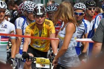 Den Startern der 54-km-Runde heizte nicht nur die Mittagshitze ein.